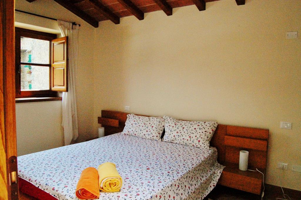 Casa Webb Βίλα Bagni di Lucca Δωμάτιο φωτογραφία